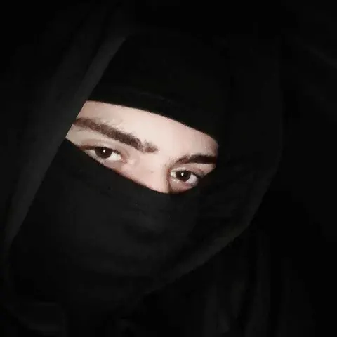 Avatar estilo ninja encapuzado
